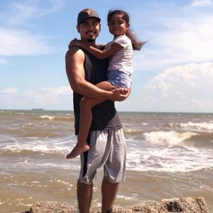 Meet your Posher, Emmanuel